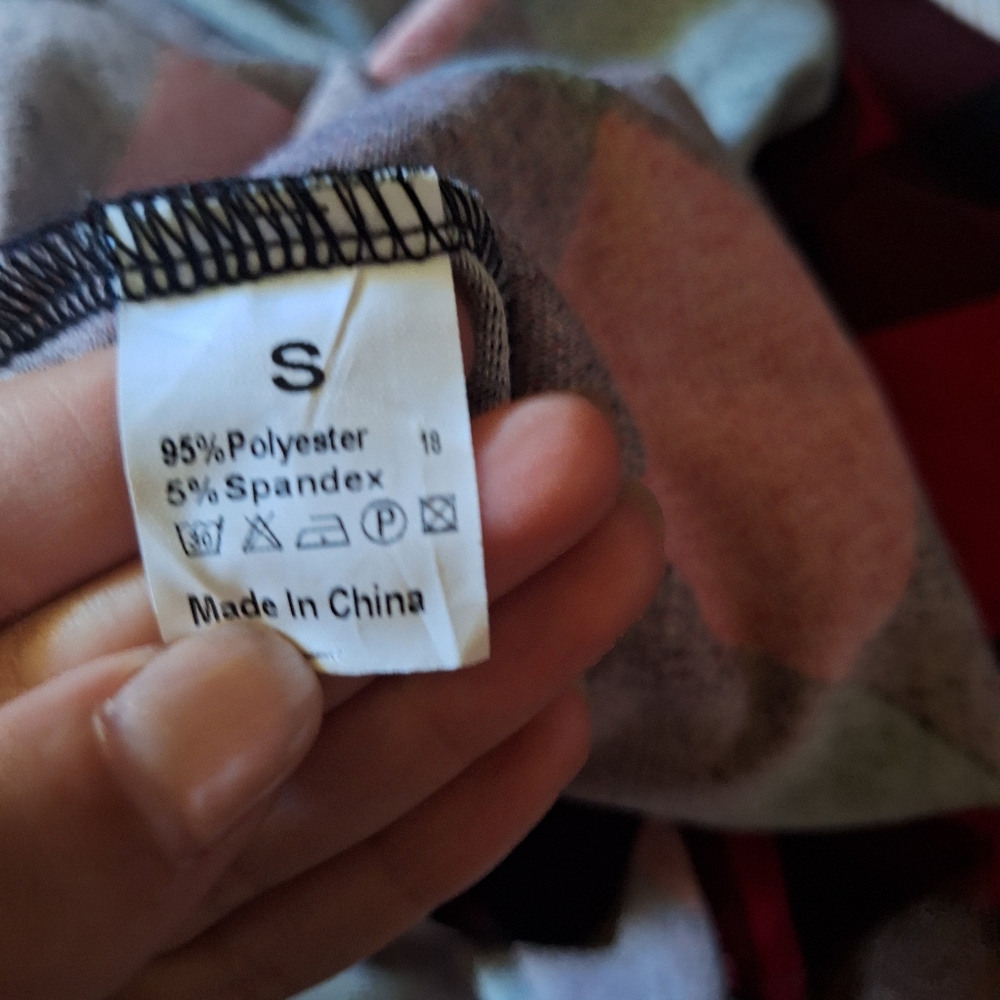 Buffalo Check Sleeveless Cardigan Small NWT - Picture 8 of 8